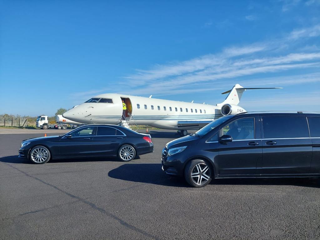 Şahintur Transfer profesyonel şoför ekibi havalimanı karşılaması